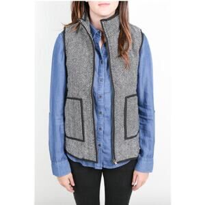 Stitch Fix Honey Punch Herringbone Vest // L